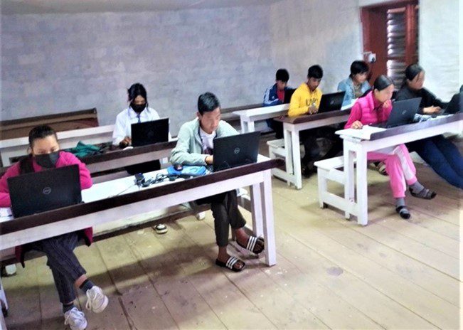 Computer training for Grade 10